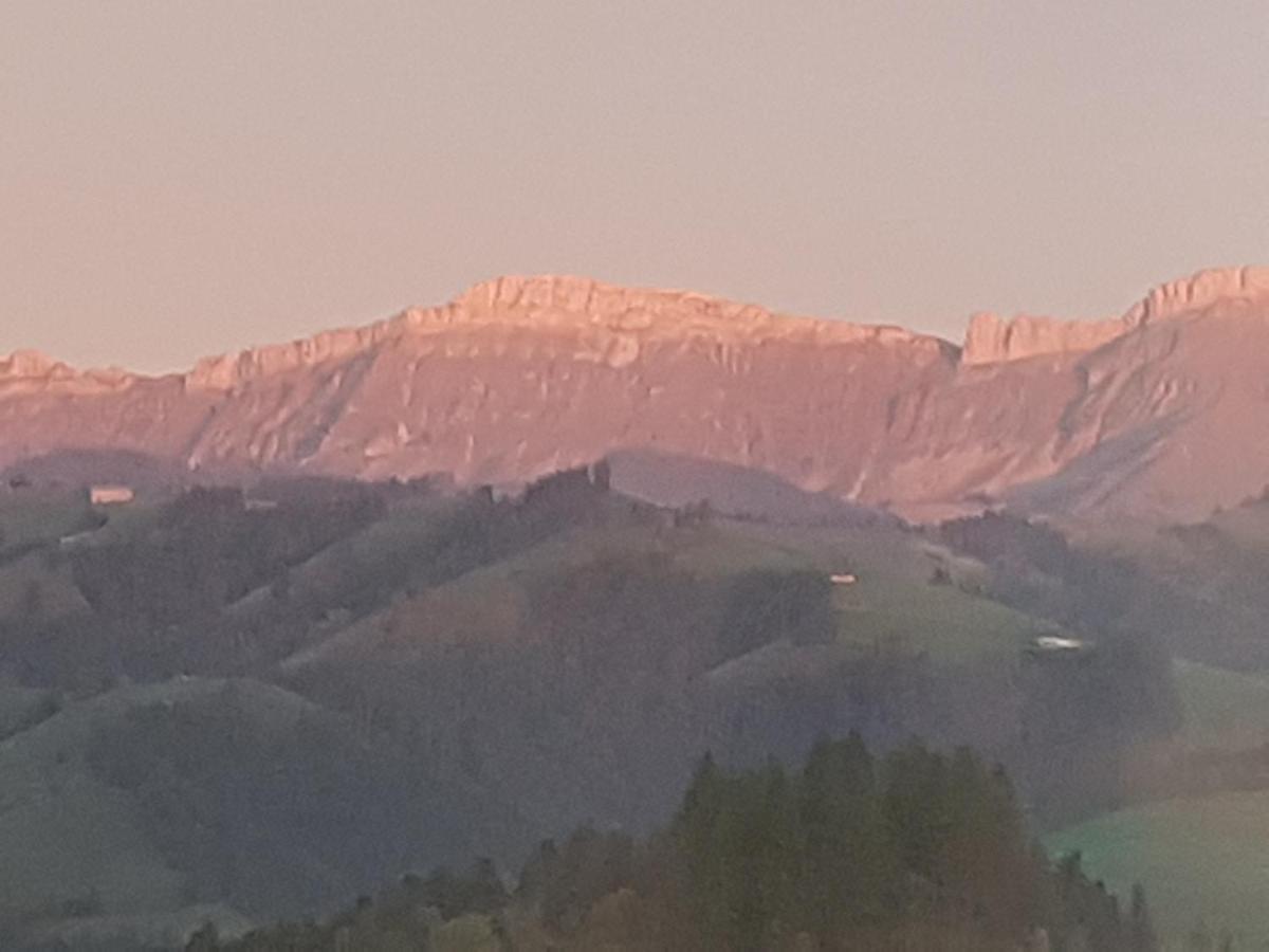 B&B Kraettli Eggiwil 外观 照片